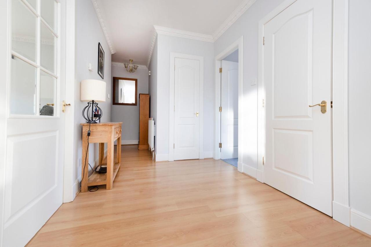 Appartement Joivy Modern Flat With Free Parking à Édimbourg Extérieur photo